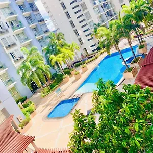 one-palm-tree-villas-condo-across-naia-terminal-3.angeleshotels.net/
