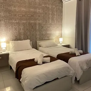 msida-suites.qawrahotelsmalta.org/